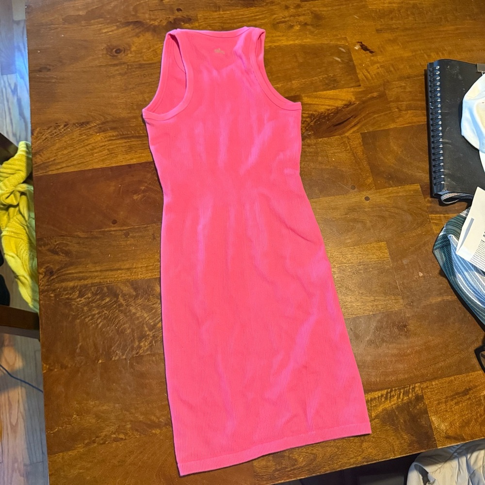 Alo Seamless Ribbed Warm Nights Dress - Picture 7 of 7